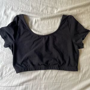 black cropped urban outfitters top